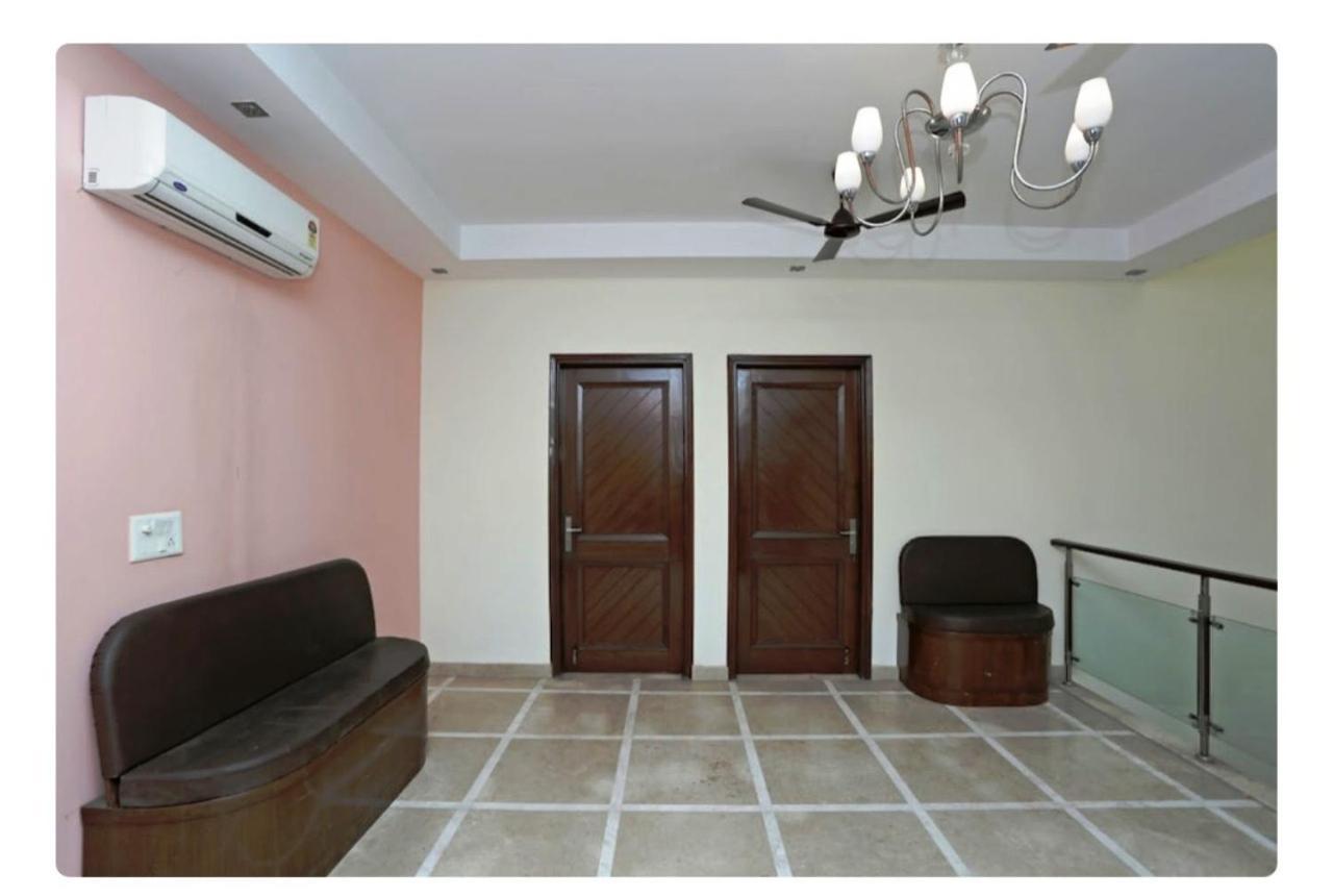 Hotel Inn Noida Eksteriør bilde
