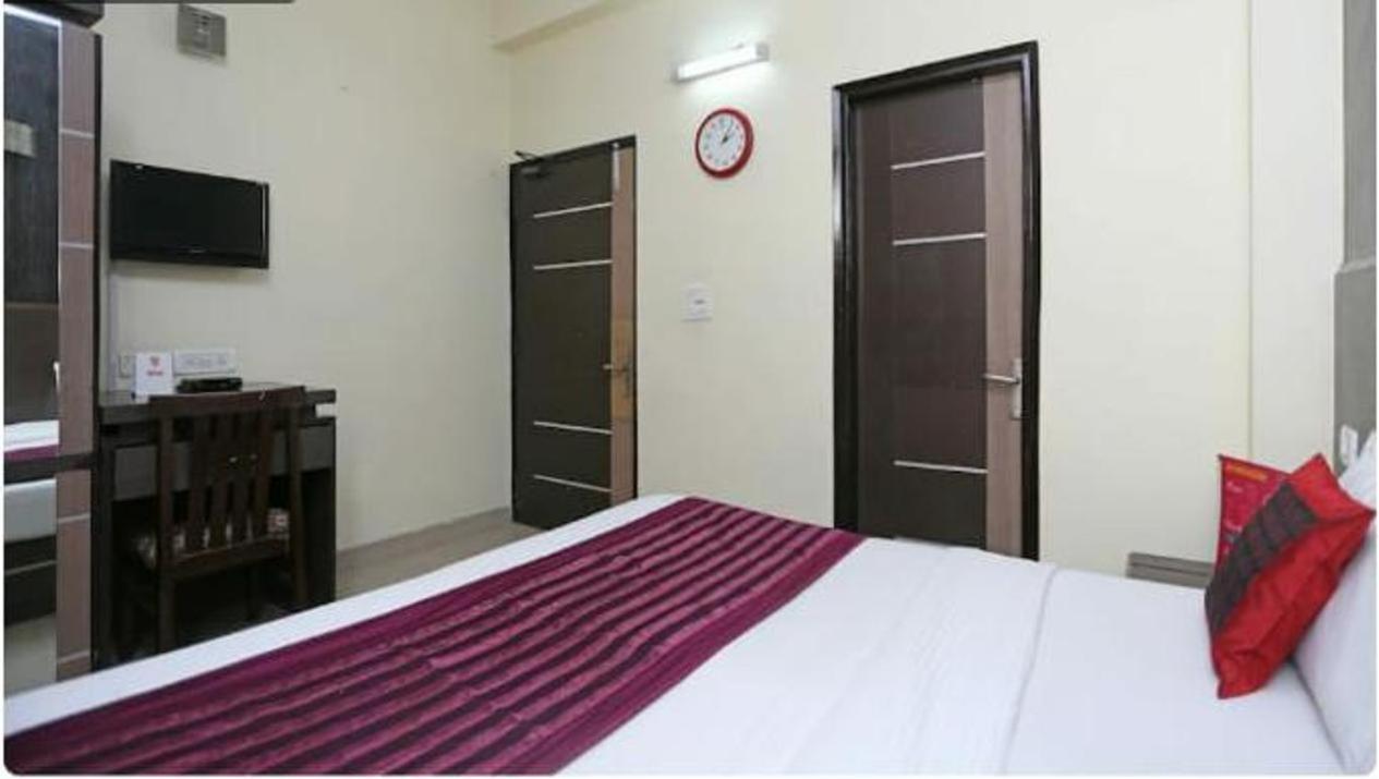 Hotel Inn Noida Eksteriør bilde